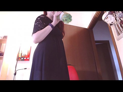 ❤️ Kirli ve tatlı külotları seven itaatkar bir köle bu videoyu izledikten sonra mastürbasyon yapmak zorunda kalıyor! Anal video bizde ❌️❤