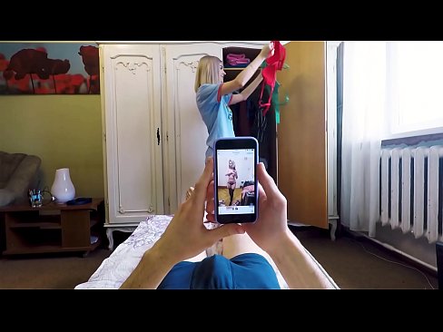❤️ Üvey kızkardeş, anne eve gelmeden önce kardeşi boşalmak yaptı Anal video bizde ❌️❤