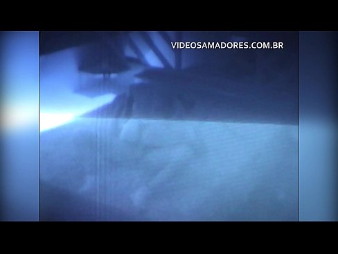 ❤️ Koca filmler karısı lanet komşu ve bir aldatmak olduğunu öğrenir Anal video bizde ❌️❤